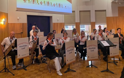 Kolping Orchester spielt in der Halle der Nationen im KBBW Hettstedt