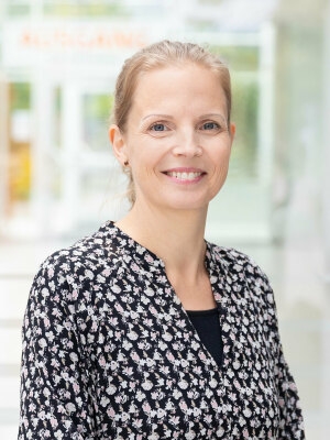 Porträt von Corinna Döhr.